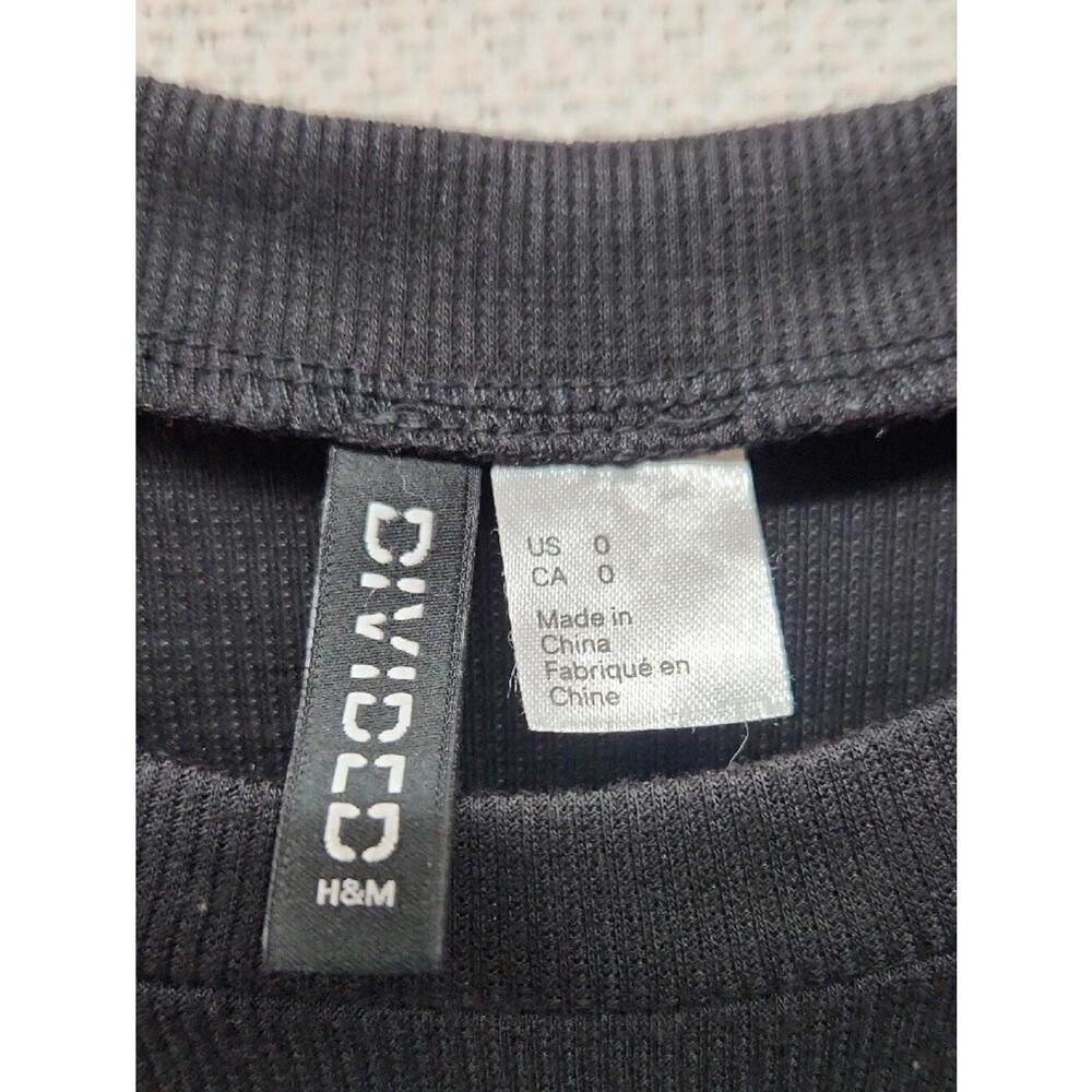 H&M Black Ribbed Crewneck Top - Picture 2 of 4